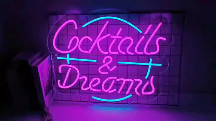 LED Neon vs Traditional Glass Neon